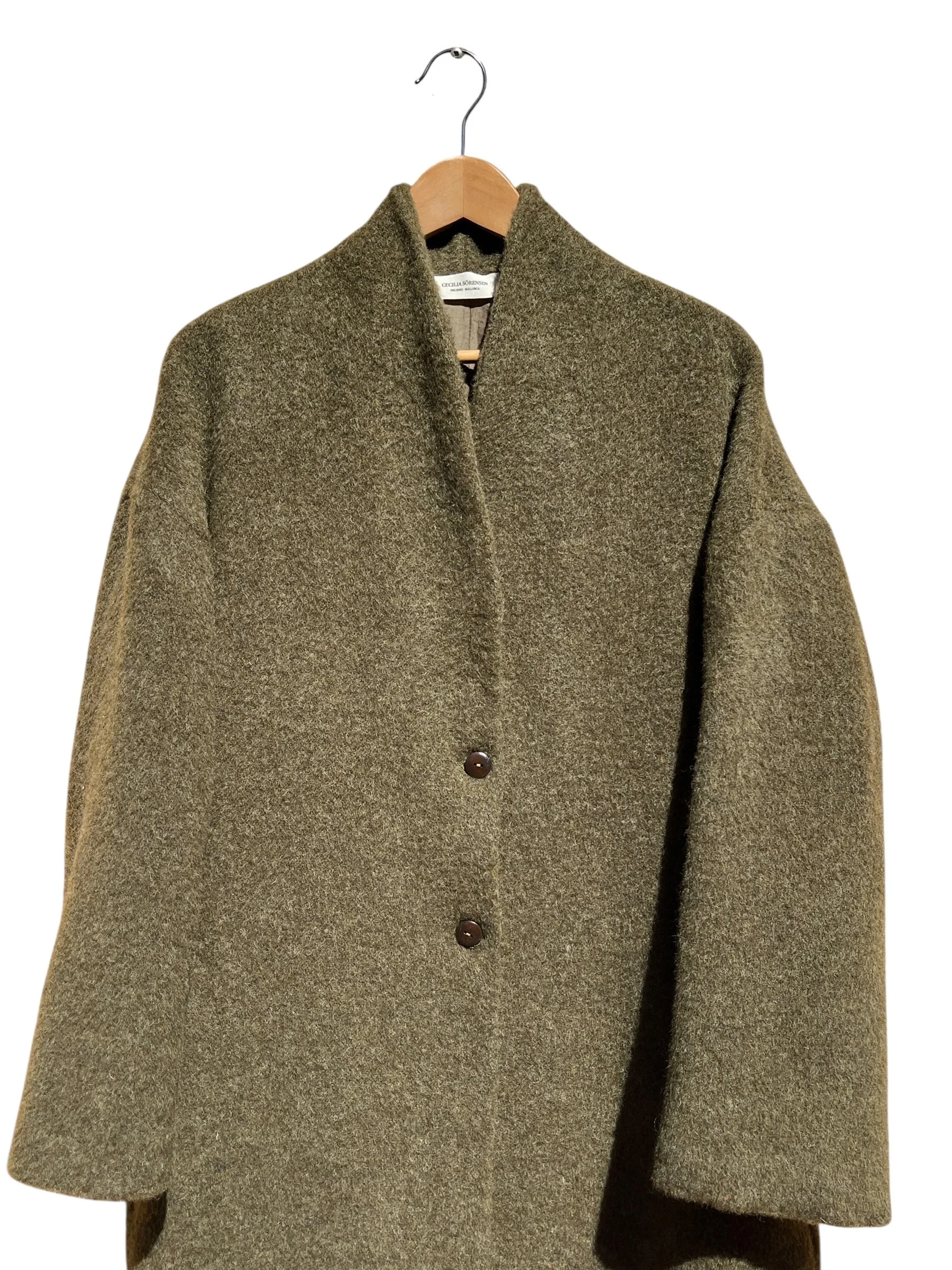 324_GREEN_3_CECILIASORENSEN_CIGALA_coat_gots_pure_wool.jpeg