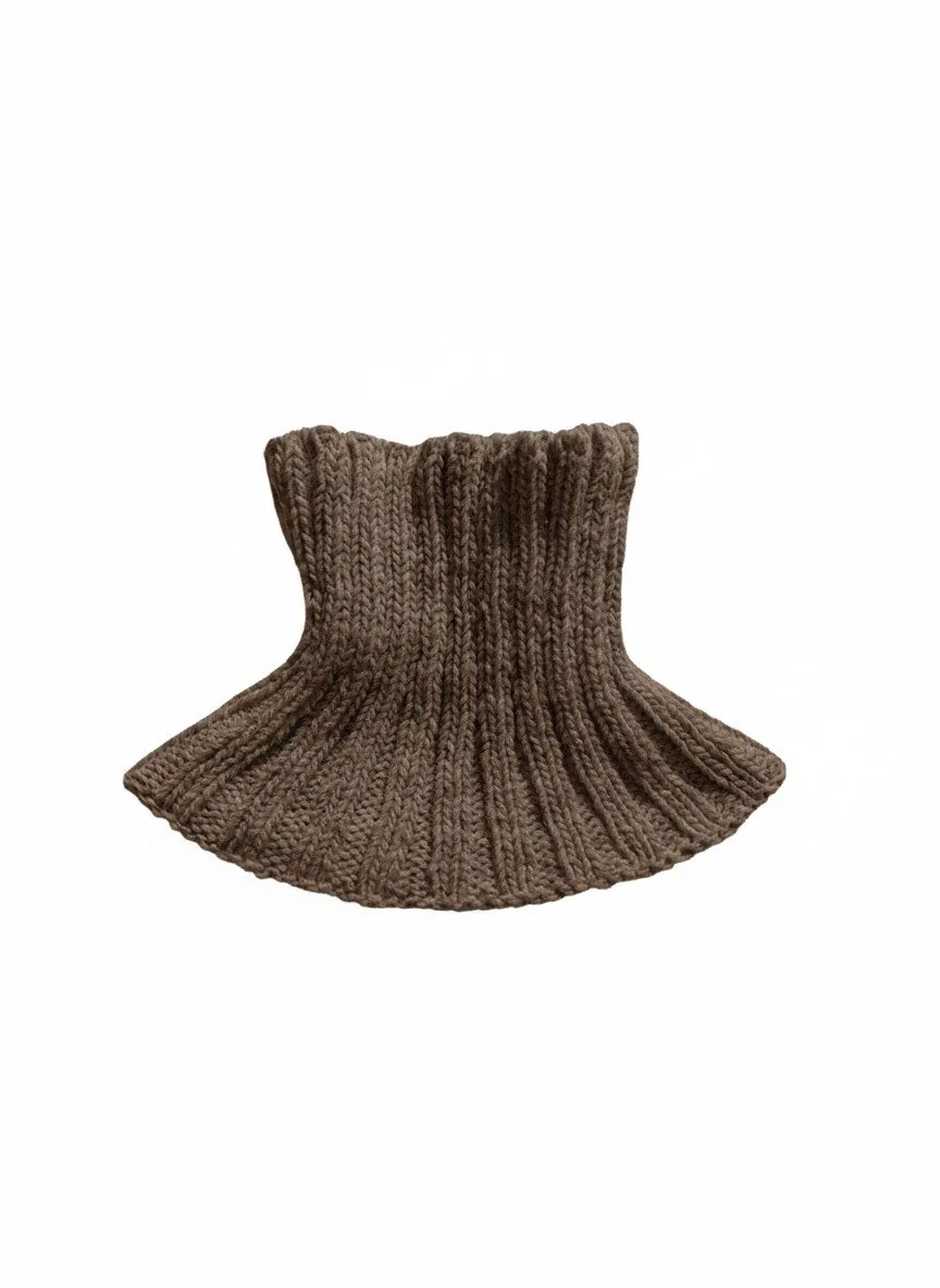 901_beige_1_CECILIASORENSEN_collar_ecomerinowool (Edit with AI).jpg