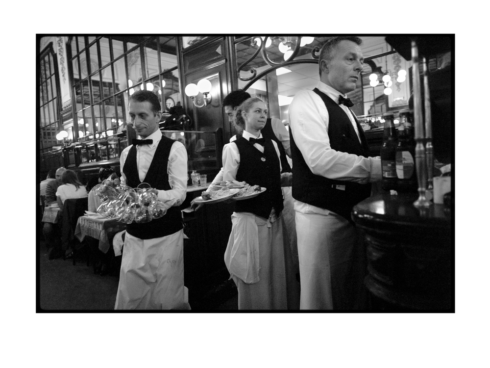 Waiters : Paris