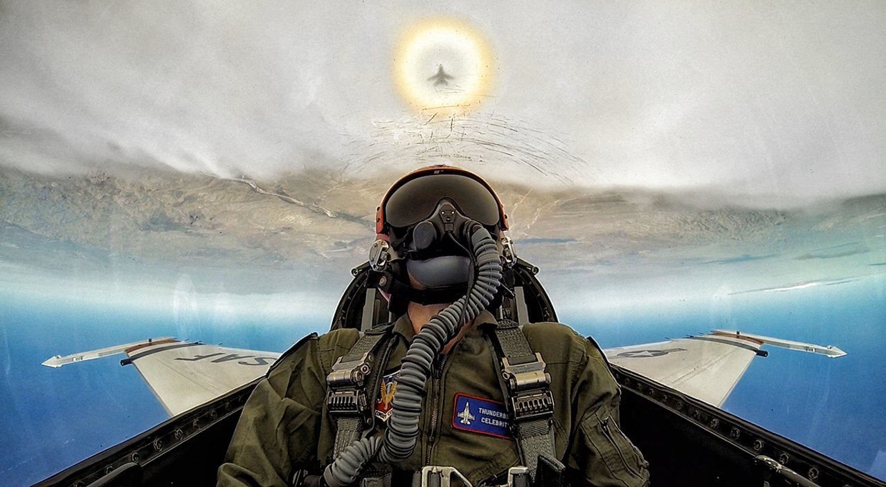 Blair Bunting Flies with the Thunderbirds