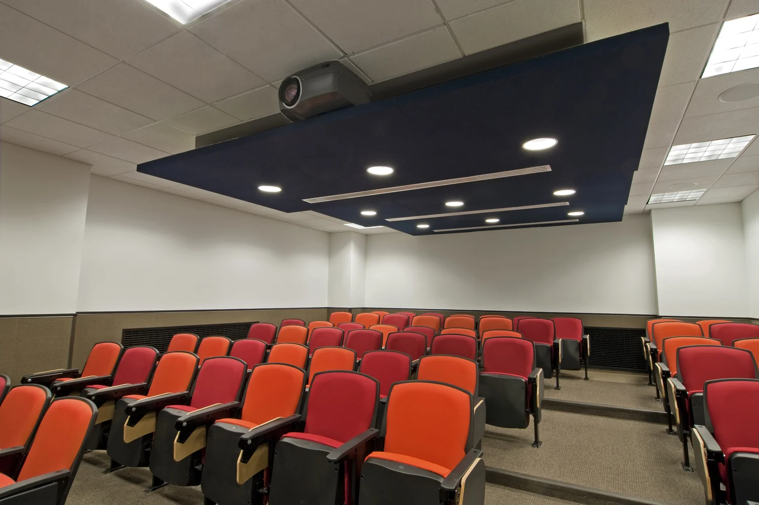 screening room 01.jpg