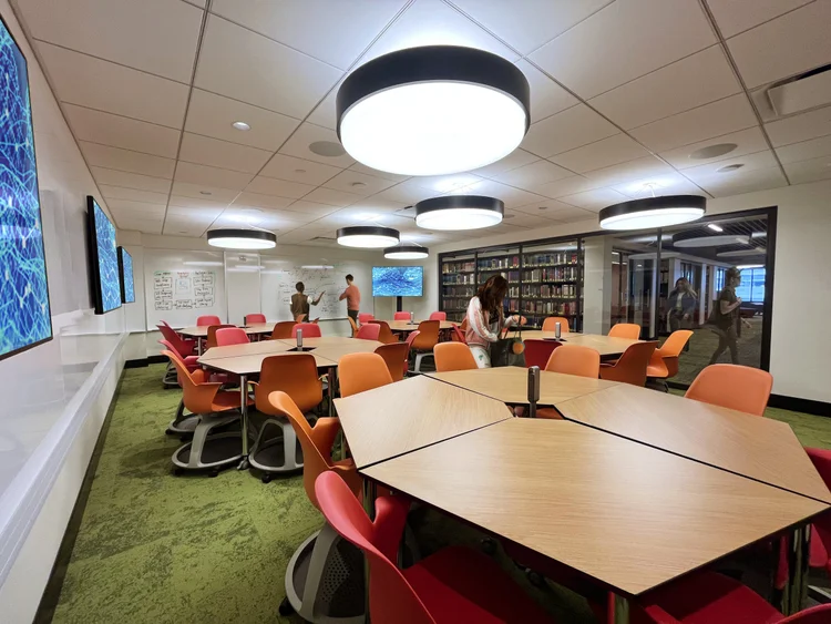 Multimodal Learning Spaces — cw/a
