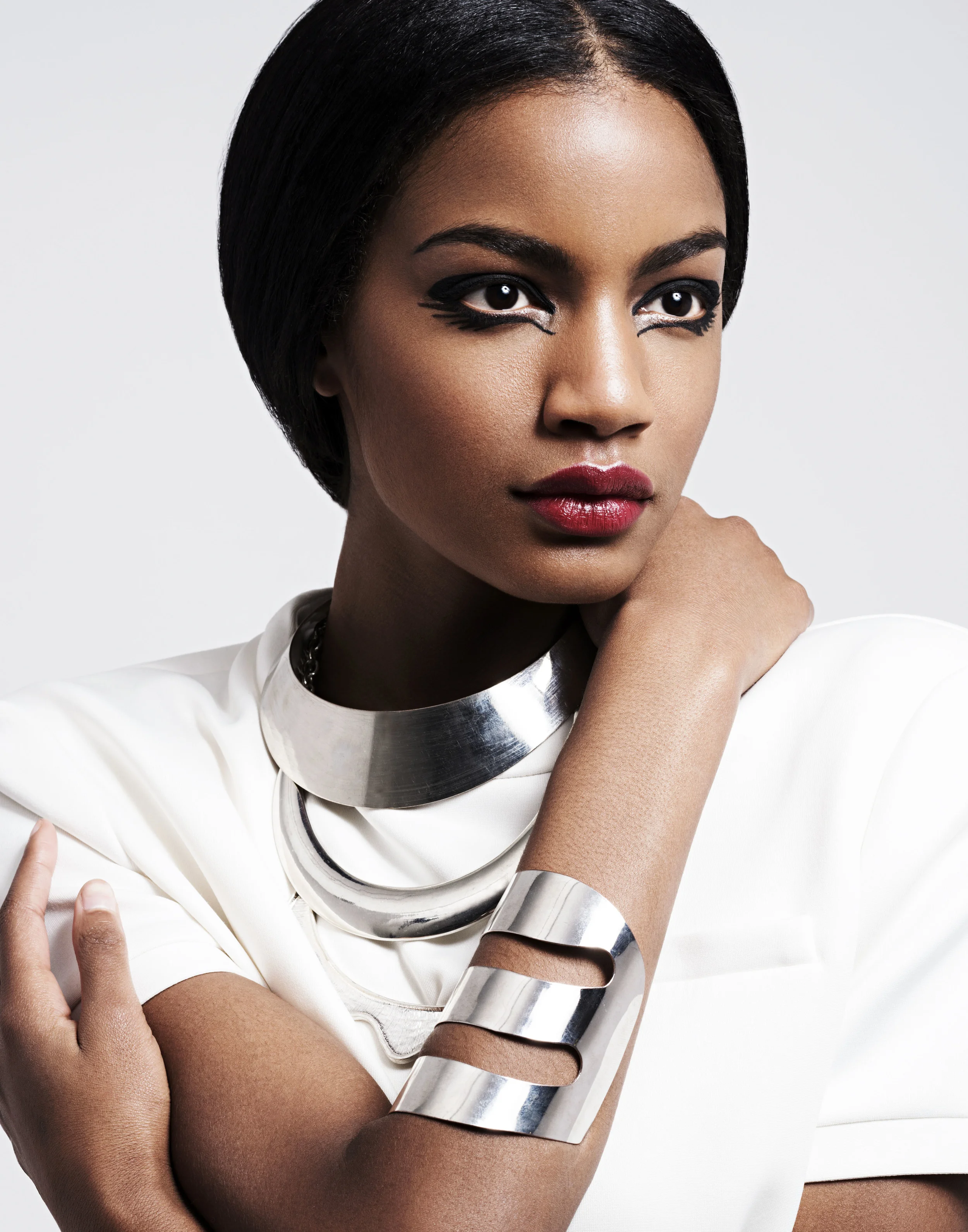 all white0570_light.jpg