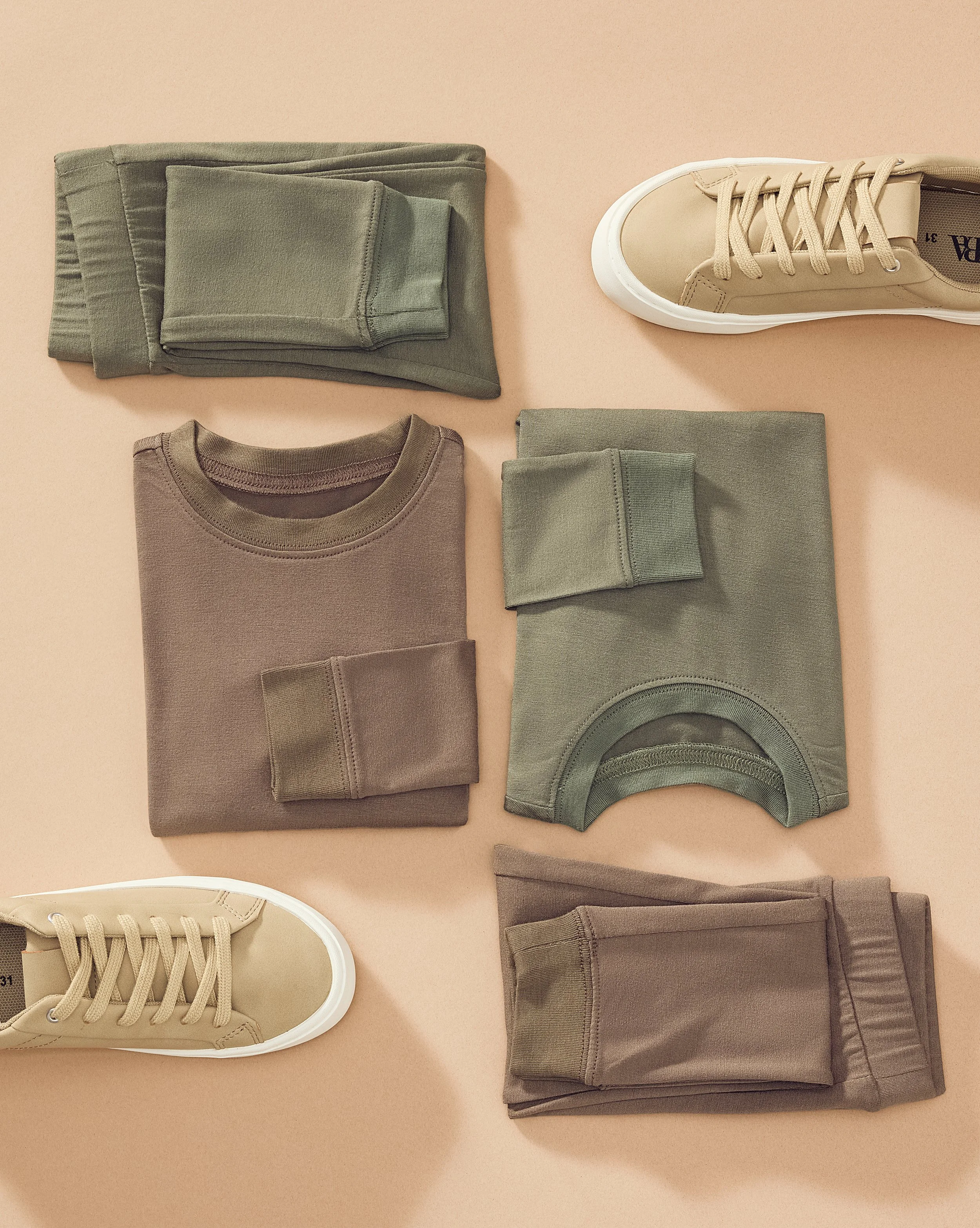 TNS086_ED Laydowns 4_TT_Editorial_View1_1.jpg