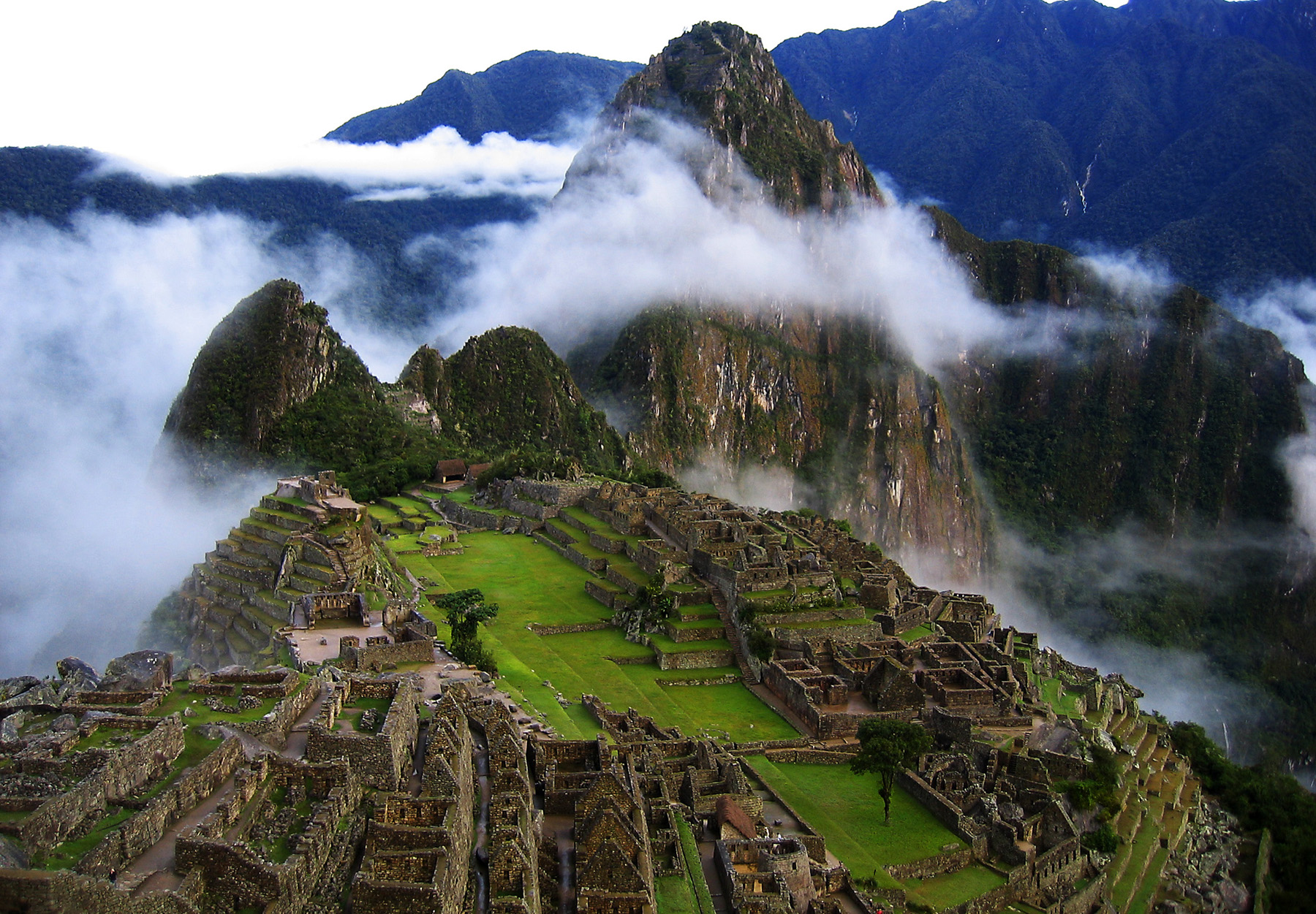 Machu_Picchu_Peru1.jpg