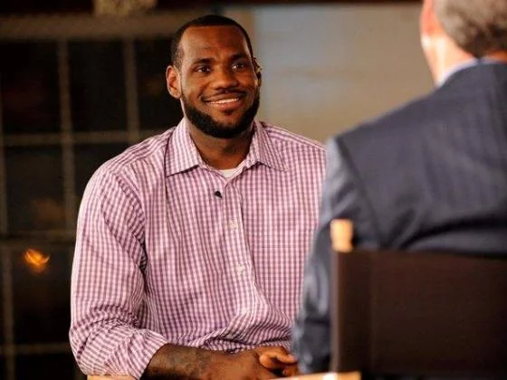 lebron_james-decision-stay-in-2010.jpg