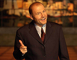 33 - Mike Bullard: Reflections on a career in comedy and late-night TV