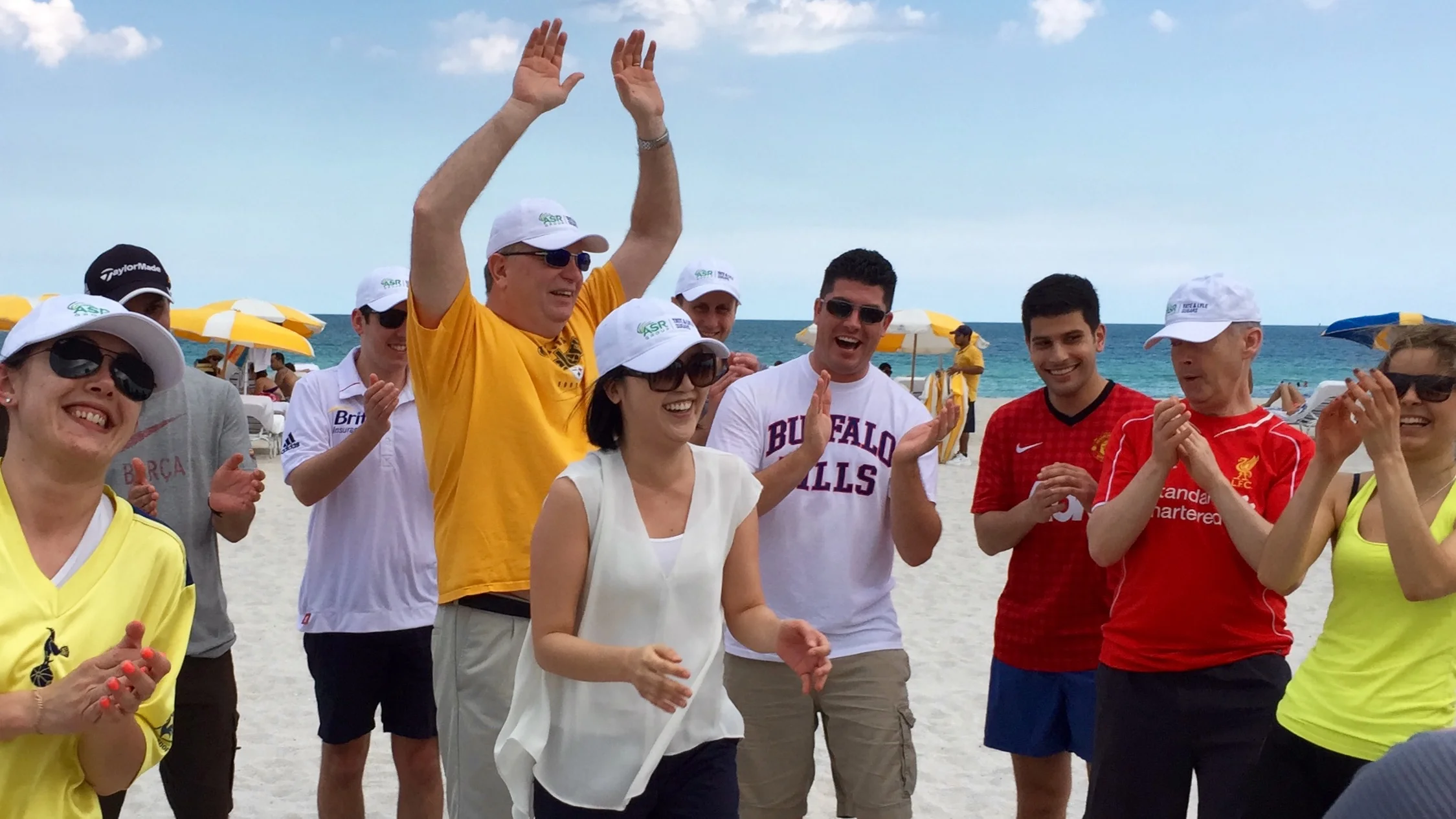 Team Building Activities in Miami/South Beach | PossibiliTEAMS