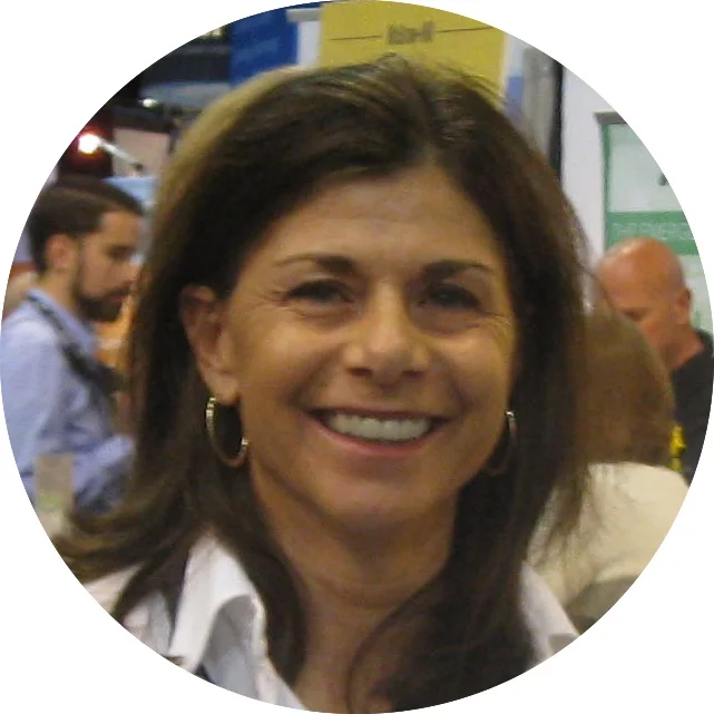 mary-scannell-team-building-facilitator-trainer.jpg