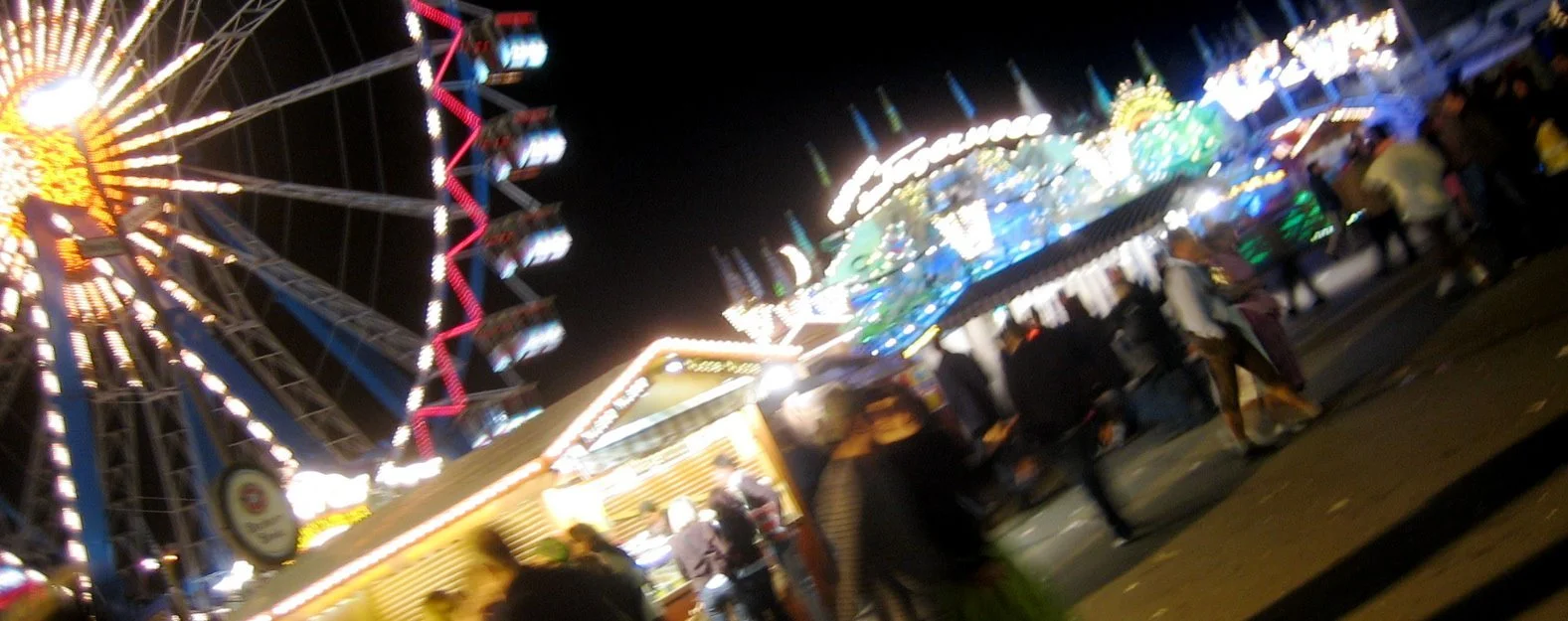 wiesn-at-night-6.JPG