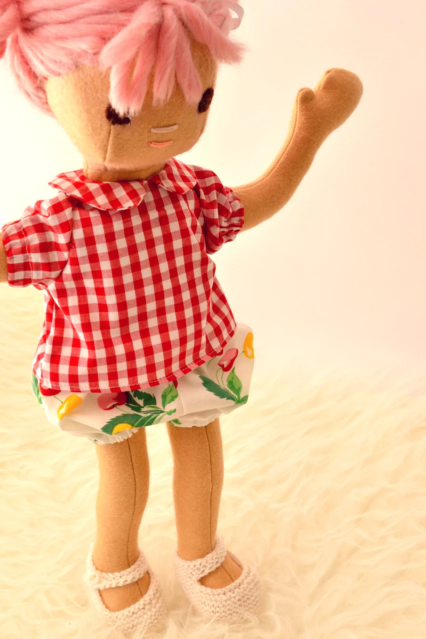 Cuddly Baby Egg with Pink hair