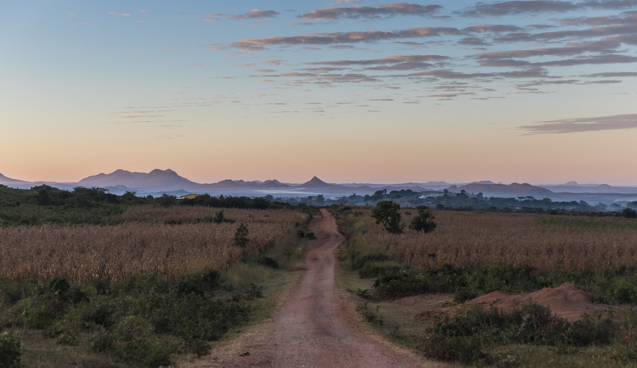 5245_Mozambique_RTRS_040517.jpg