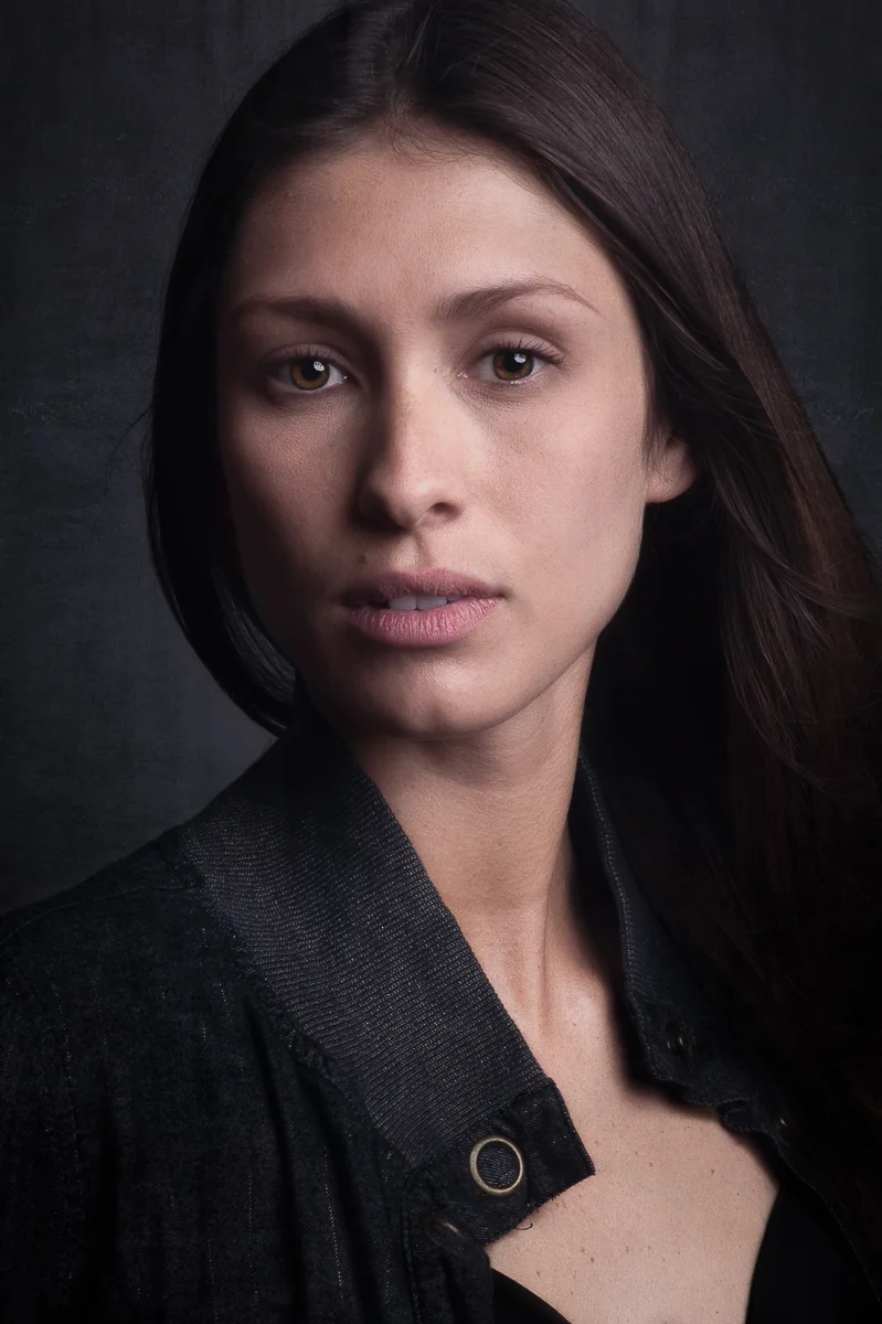 headshots for website-3.jpg