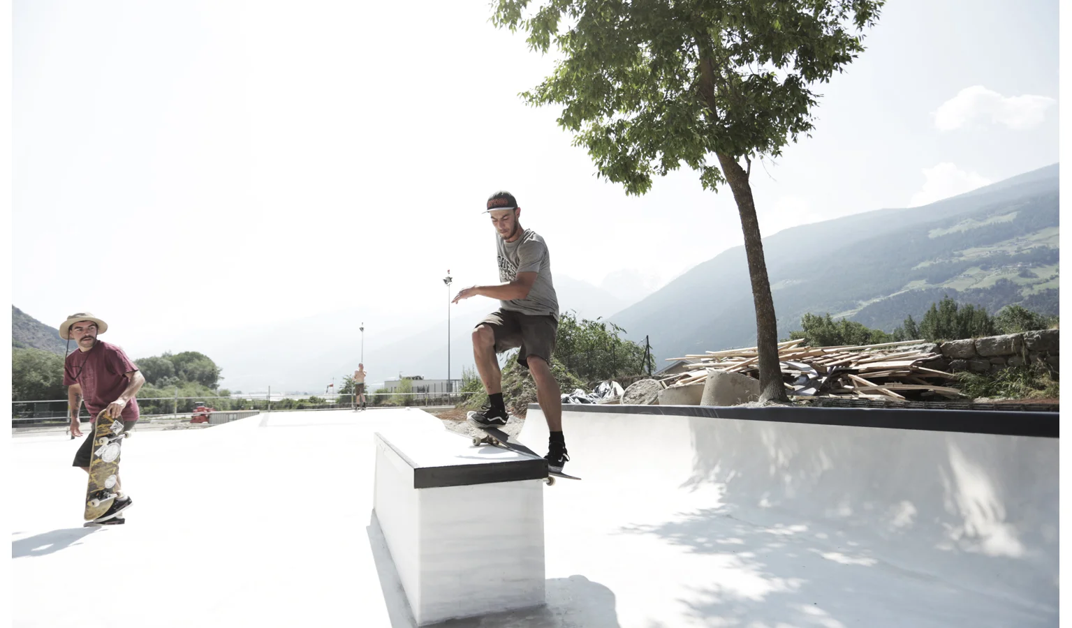 Andi smith grind.jpg