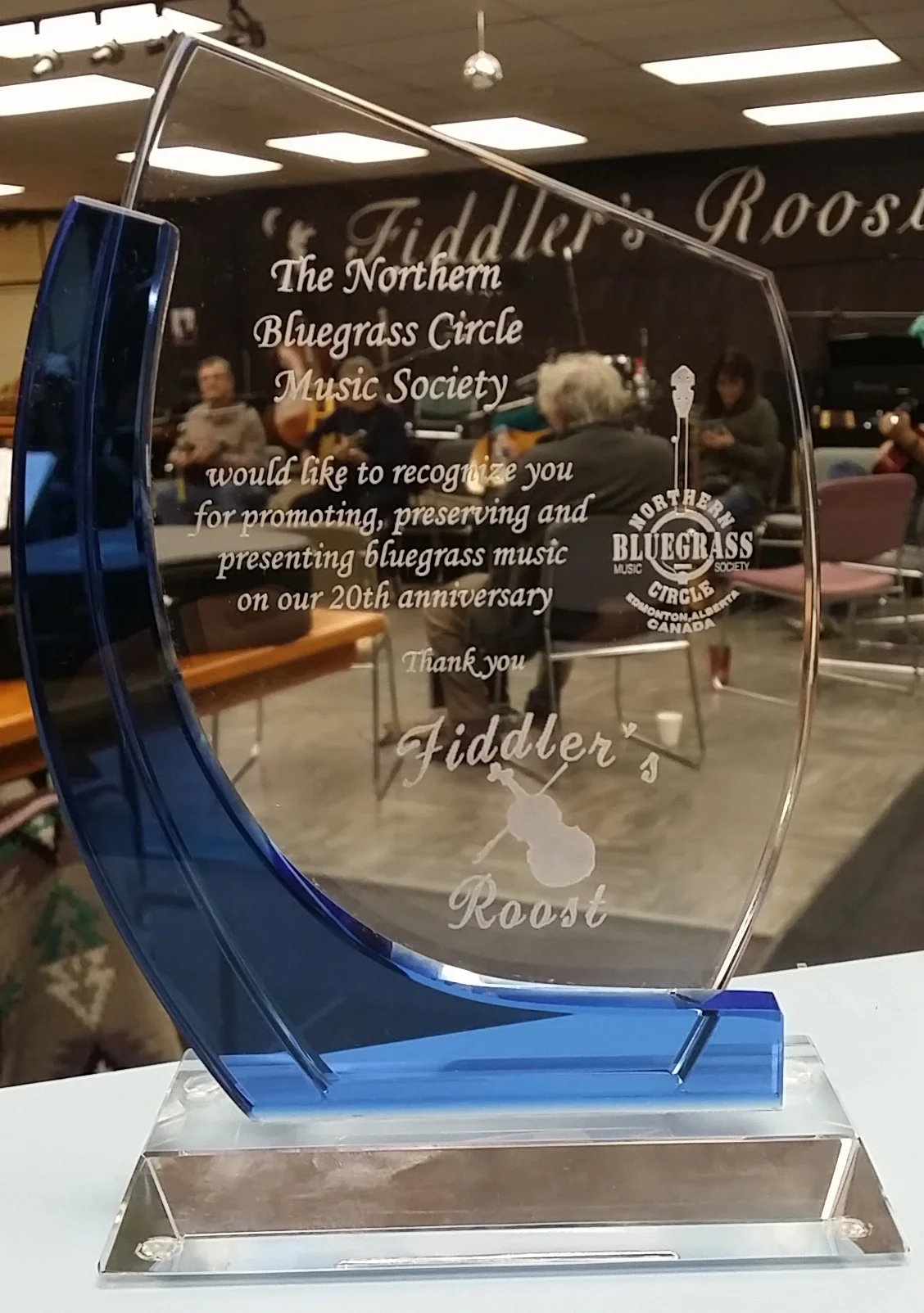 The Northern Bluegrass Circle Music Society, on their 20th anniversary, has recognized Fiddler's Roost for their longstanding effort of promoting, preserving and presenting bluegrass music and all local musicians. This award was presented in November of 2016.