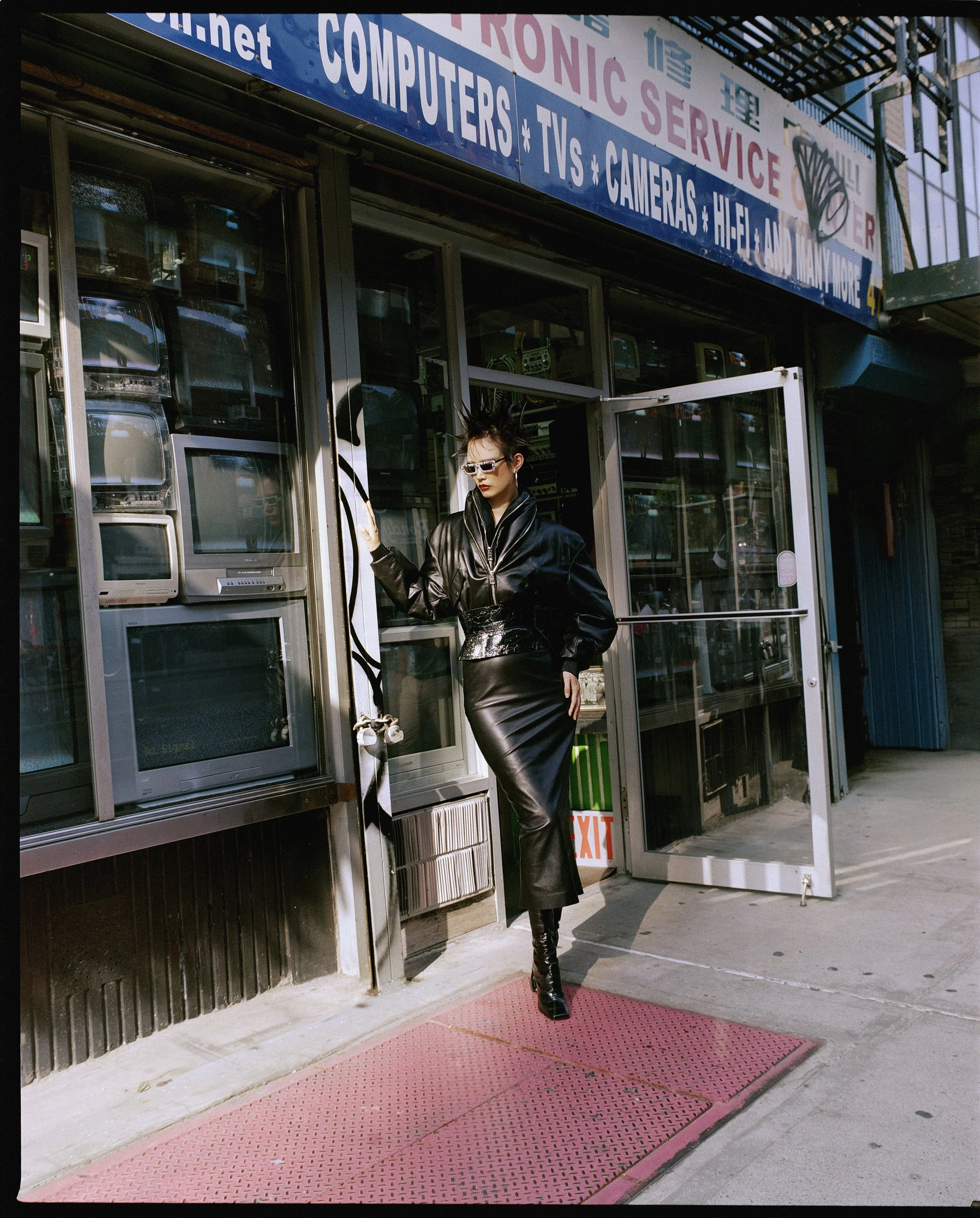 PUNK CHINA TOWN FRENCH MAGAZINE (38)-F1 copy.jpg