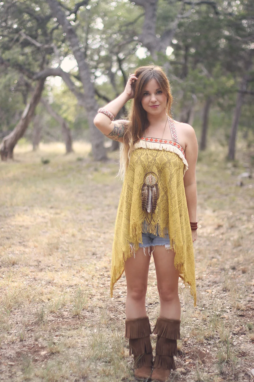 minnetonka 3 layer fringe boot.jpg