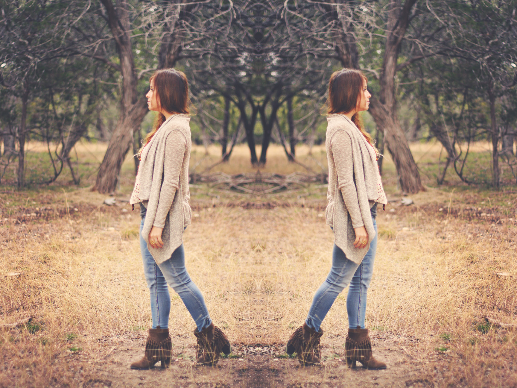 fringe boots double.png