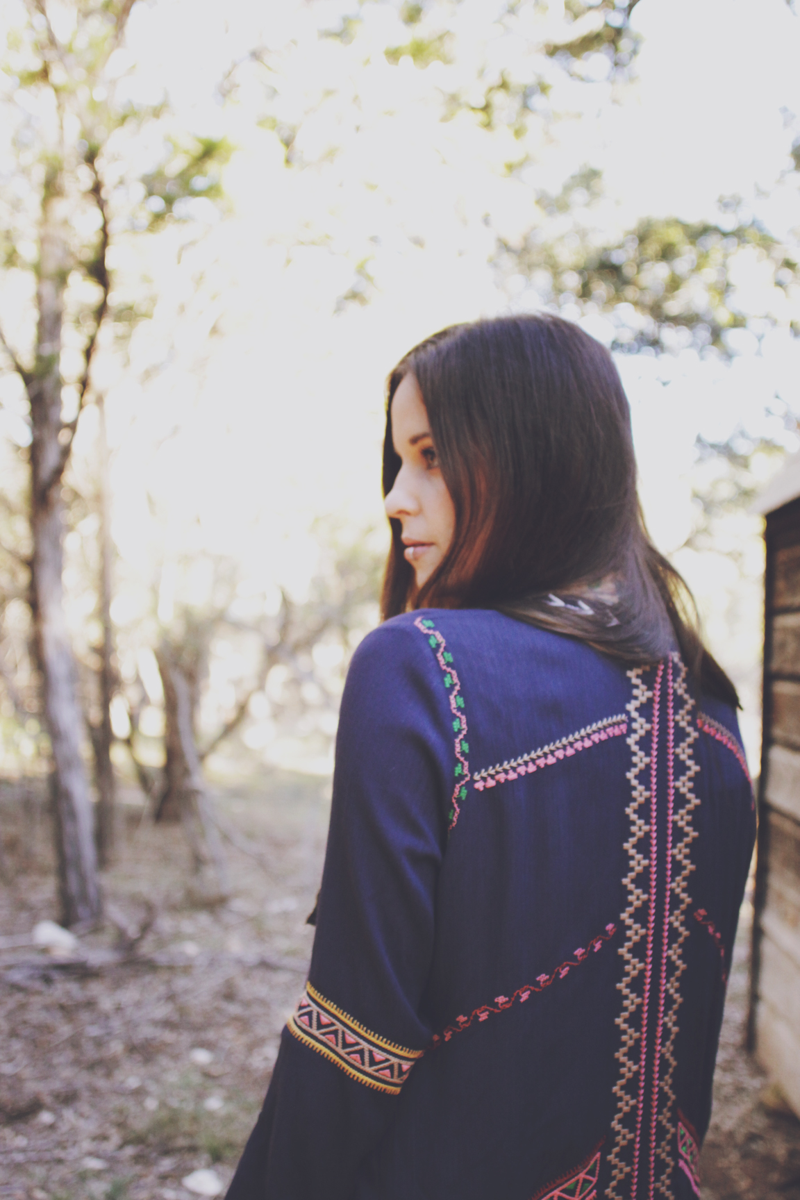 THREADS // NOMAD — Roots & FeathersBlog
