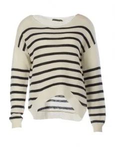   Πλεκτή ριγέ μπλούζα  49,90€   