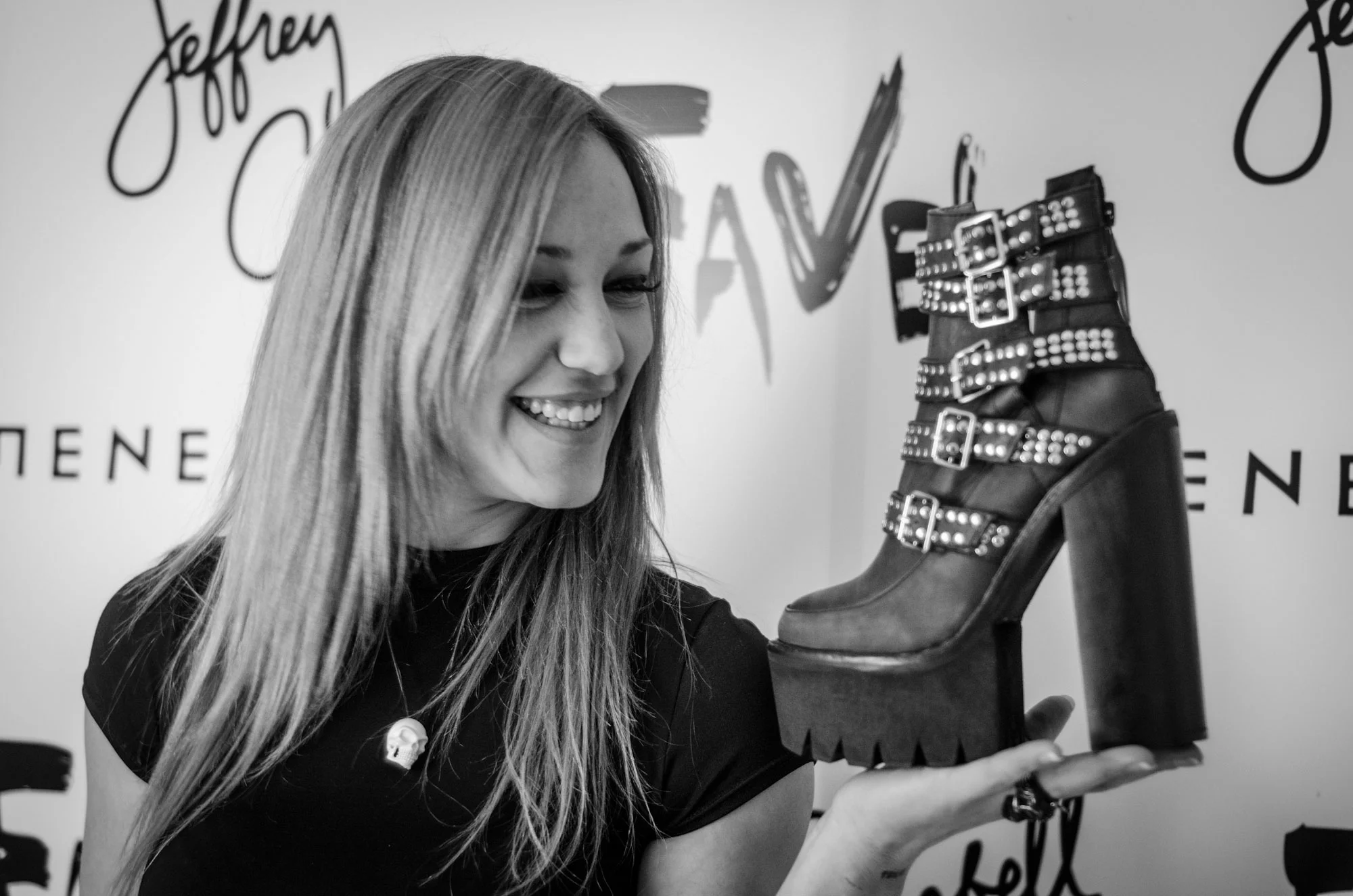 Η παρουσίαση της καινούργιας συλλογής παπουτσιών Jeffrey Campbell for ΠΕΝΕLΟΠΕ Α.