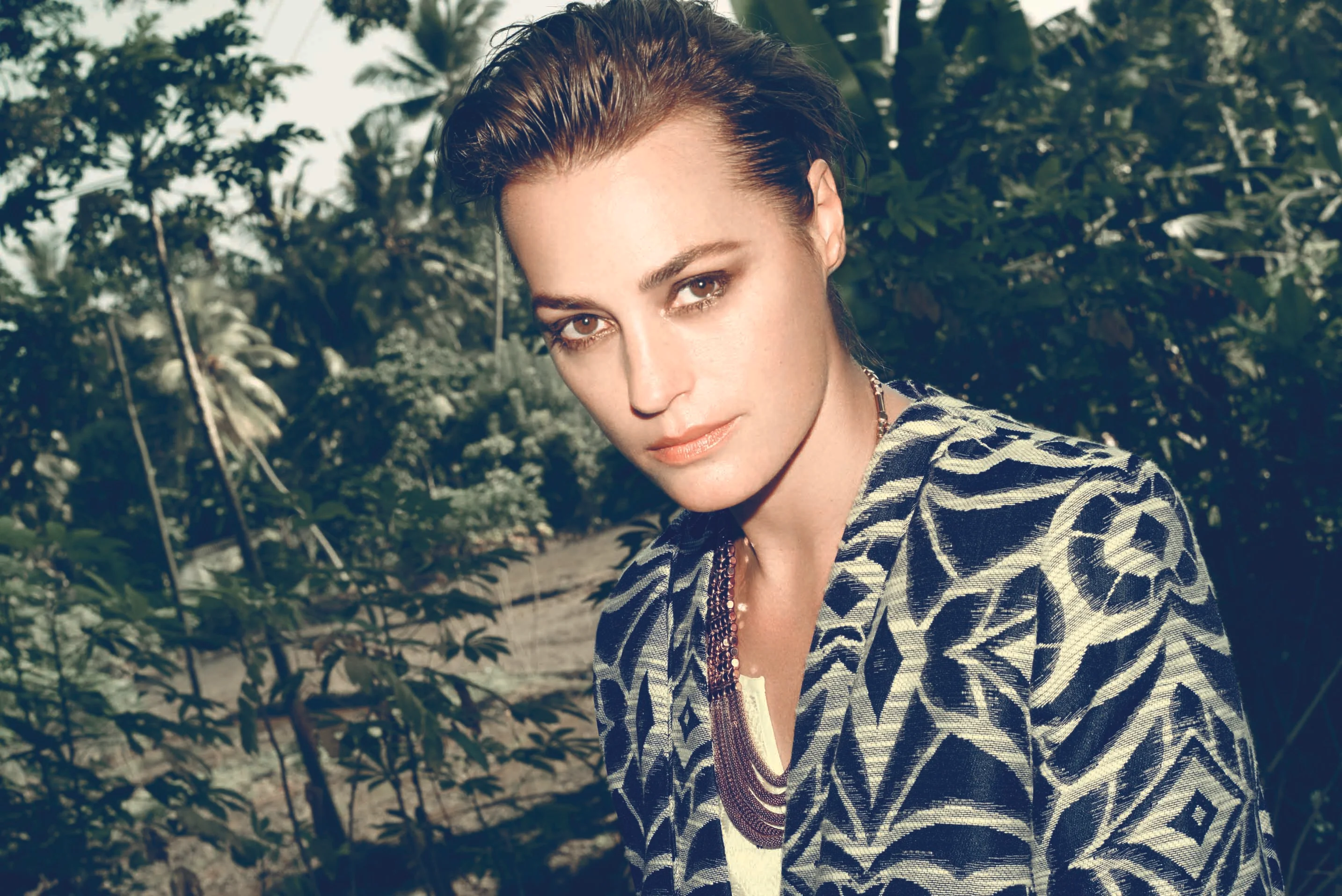 Η YASMIN LE BON επιστρέφει ως μούσα των MONSOON