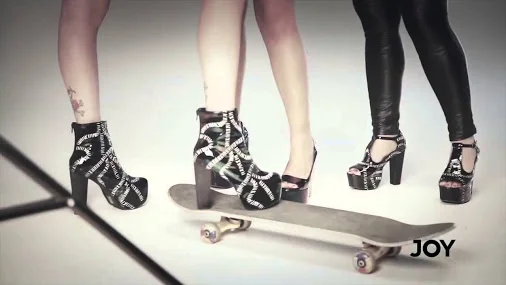 Jeffrey Campbell for ΠΕΝΕLΟΠΕ Α. backstage video by JOY