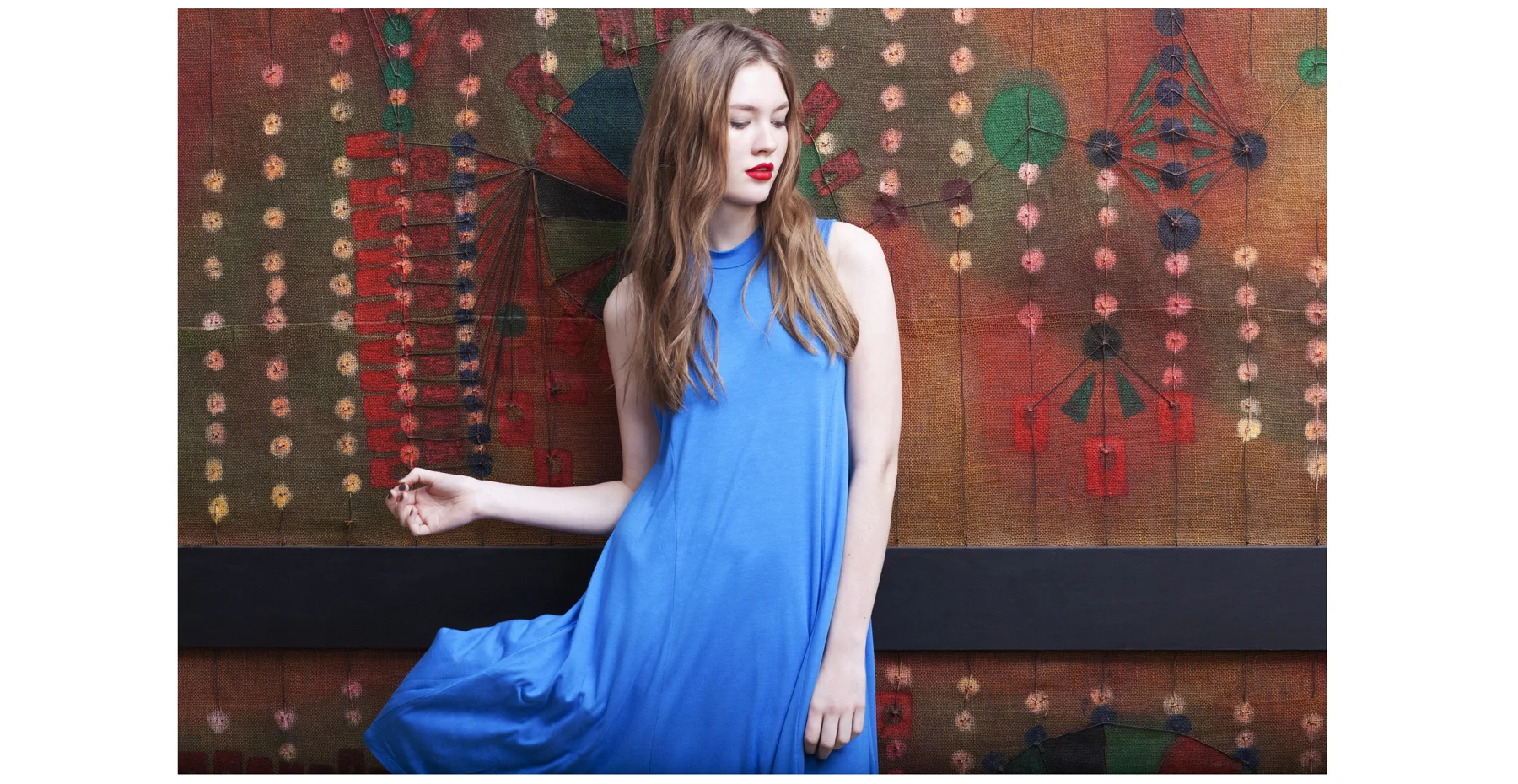 Η BERSHKA παρουσιάζει το Lookbook Ιουνίου σε άσπρο – μαύρο με μία δόση Folk