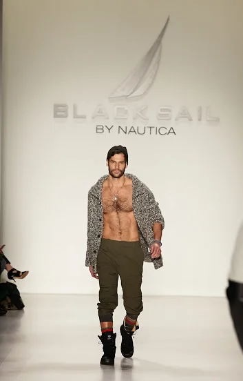 NauticaShow_LKBK_FW_2014_0128_1x1.jpg