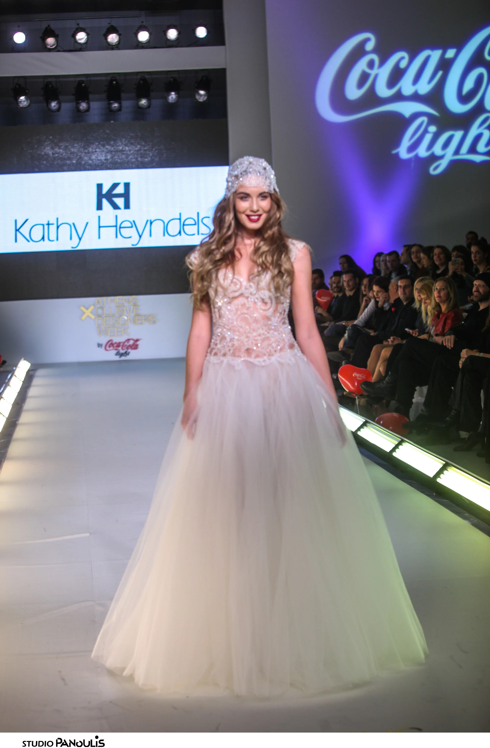 Η λαμπερή 16η Athens Xclusive Designers Week by Coca-Cola light κέρδισε τις εντυπώσεις