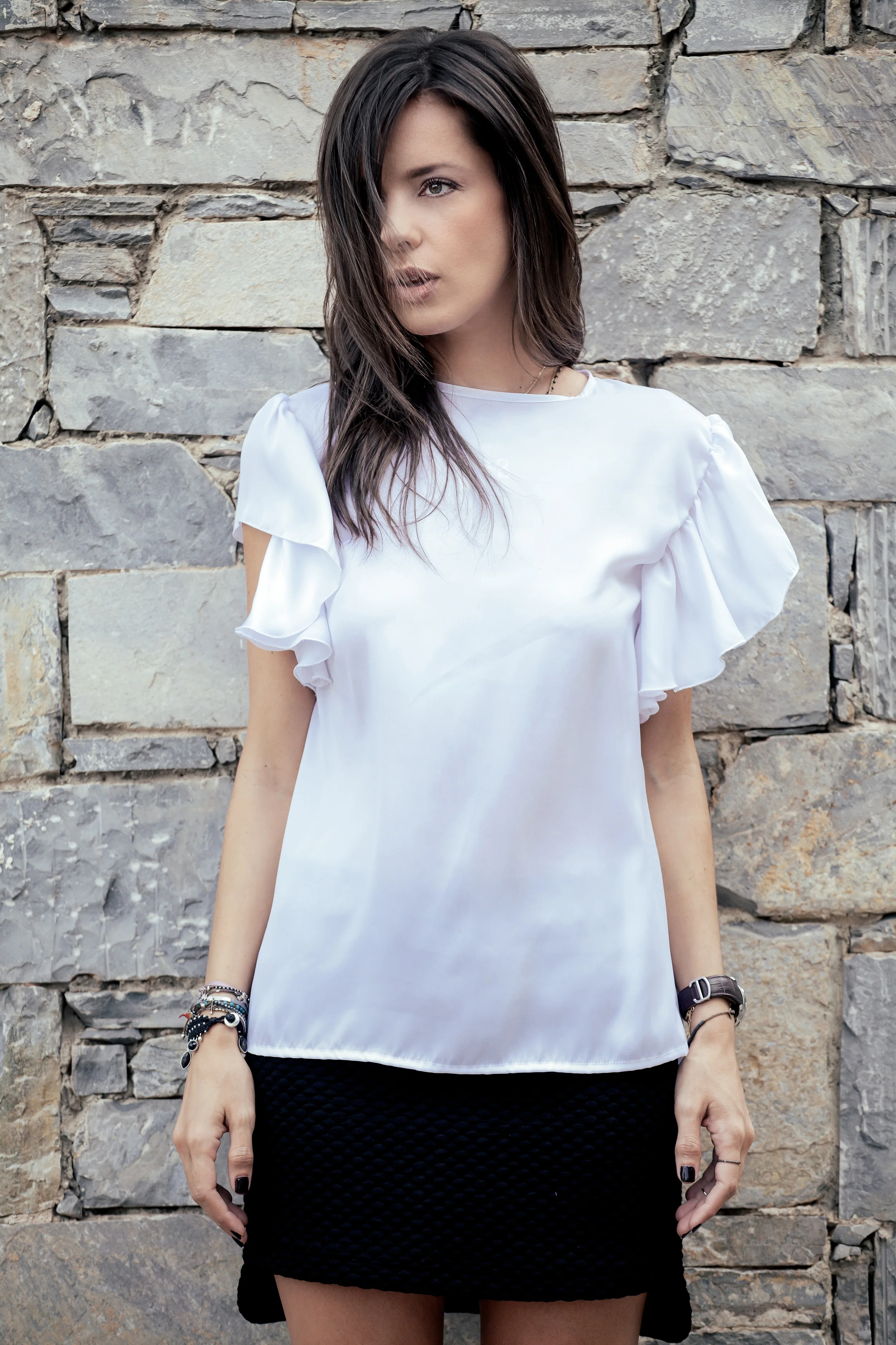 SH1 CURVE WHITE SHIRT .jpg