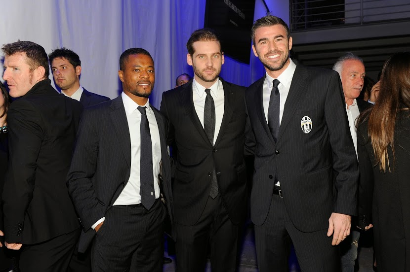  Η TRUSSARDI αανακοίνωσε το επαναλανσάρισμα της TRUSSARDI JEANS