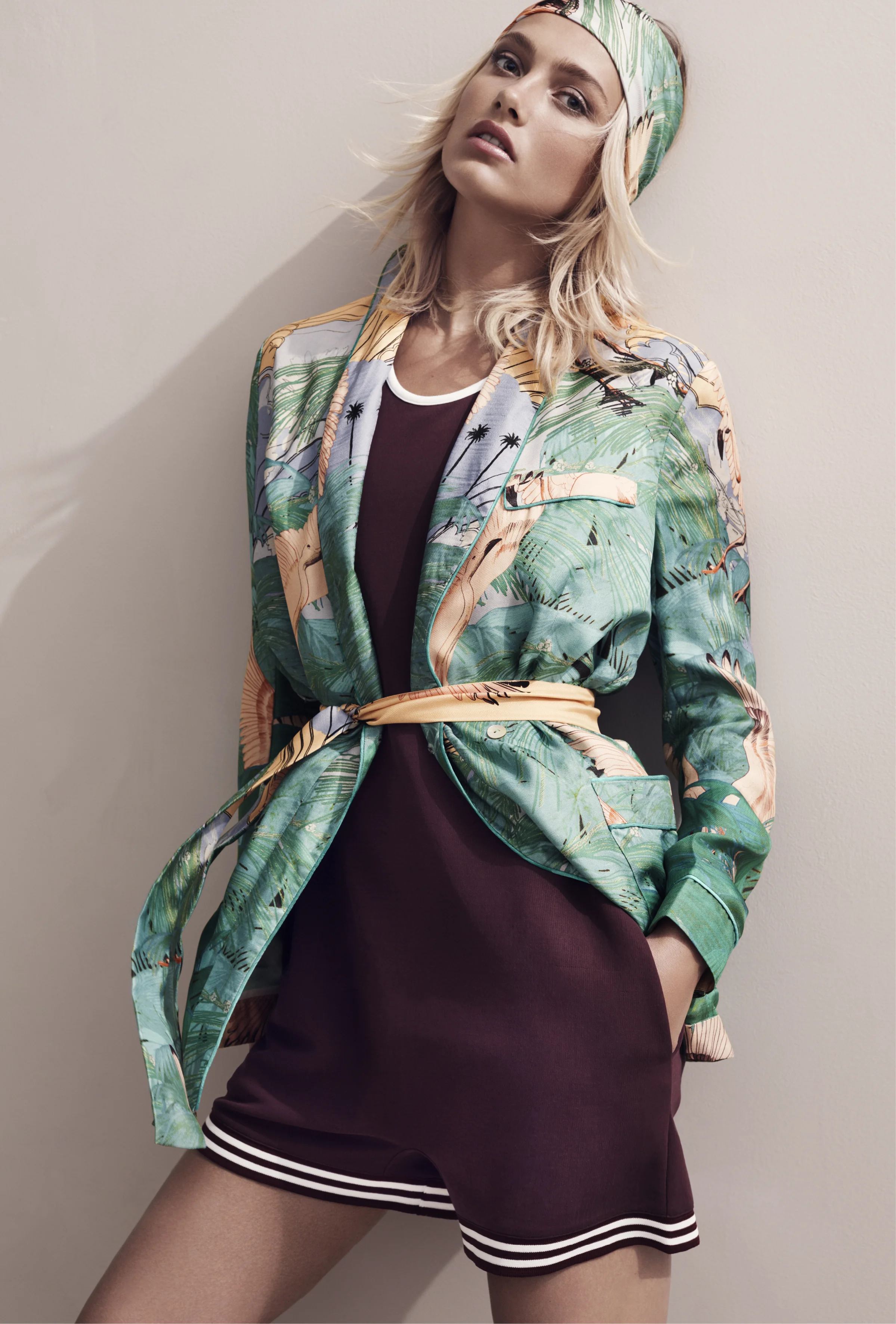 Λαμπερή και χαλαρή γίνεται η ζωή μας με τα H&M Studio την Άνοιξη/Καλοκαίρι 2015