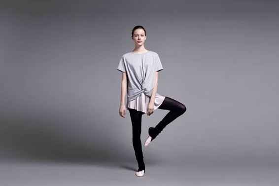 Η Oysho παρουσιάζει τη νέα της γραμμή Gymwear Studio για την άνοιξη-καλοκαίρι 2015