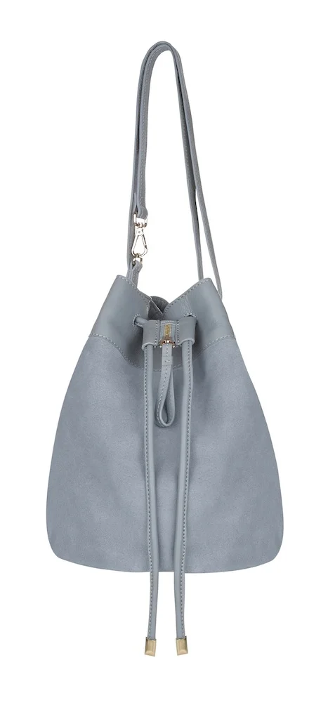 Accessorize Leather Duffle_89€.jpg