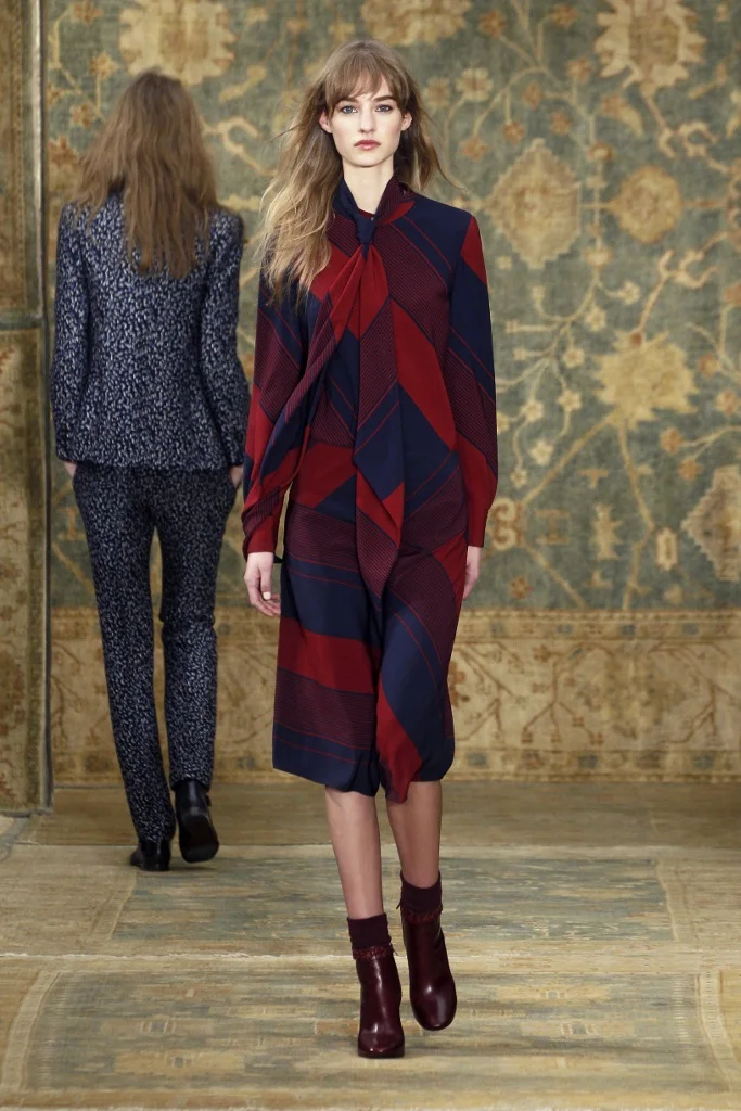 Tory_Burch_Fall_2015_Look_12 (683x1024).jpg