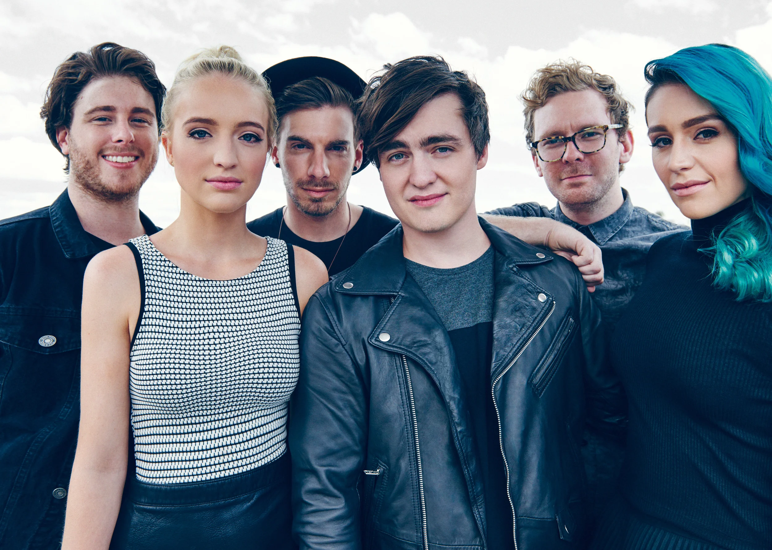 Η Pull&Bear λανσάρει το Be More Barrio