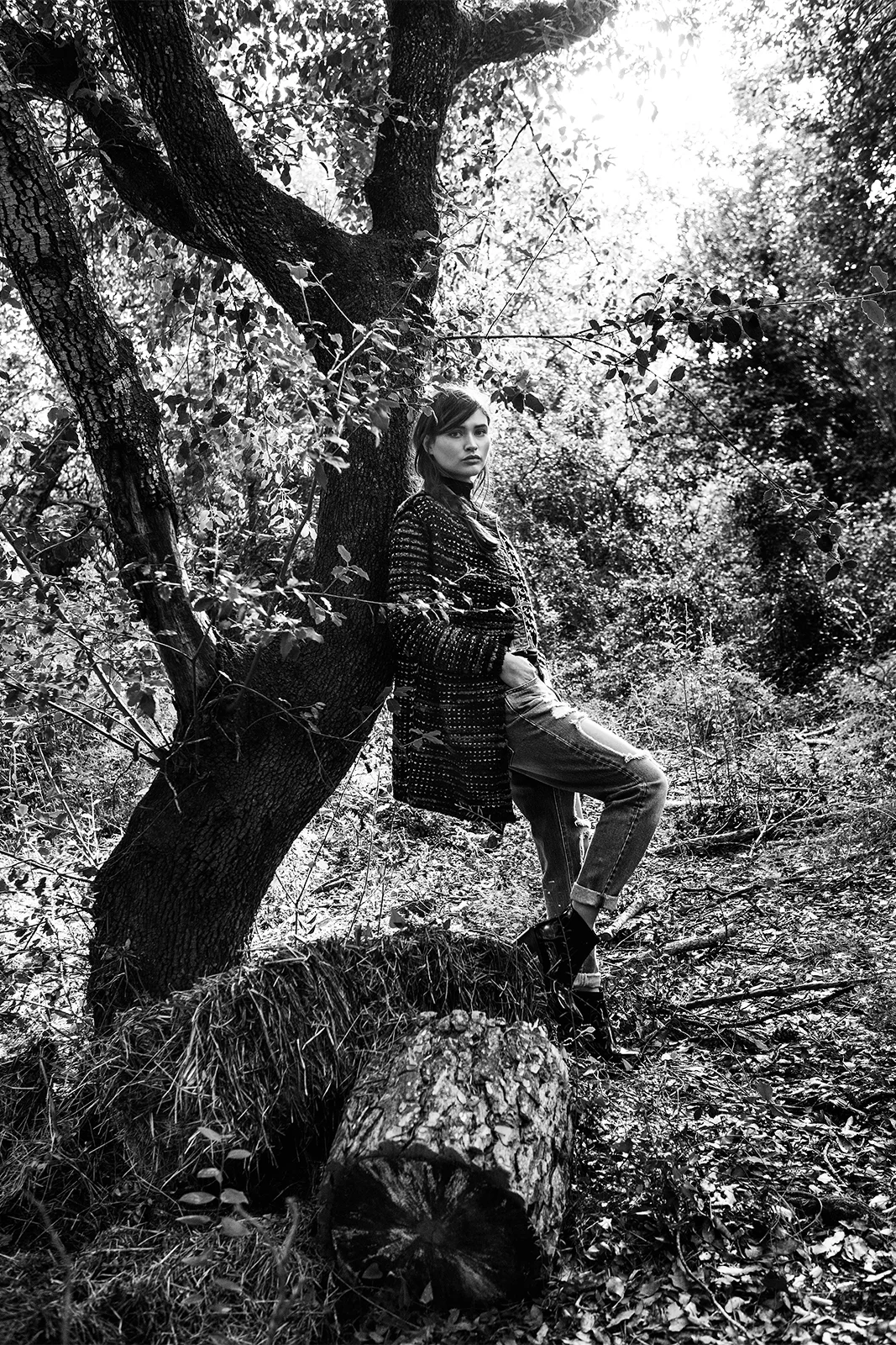 Stradivarius_Chloe_in_the_woods (12).jpg