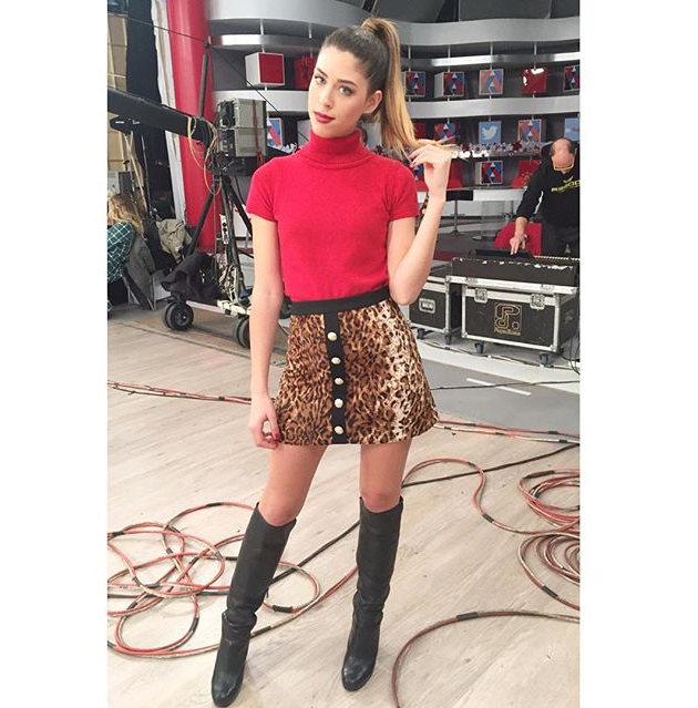 Το 60’s look της Demy!   