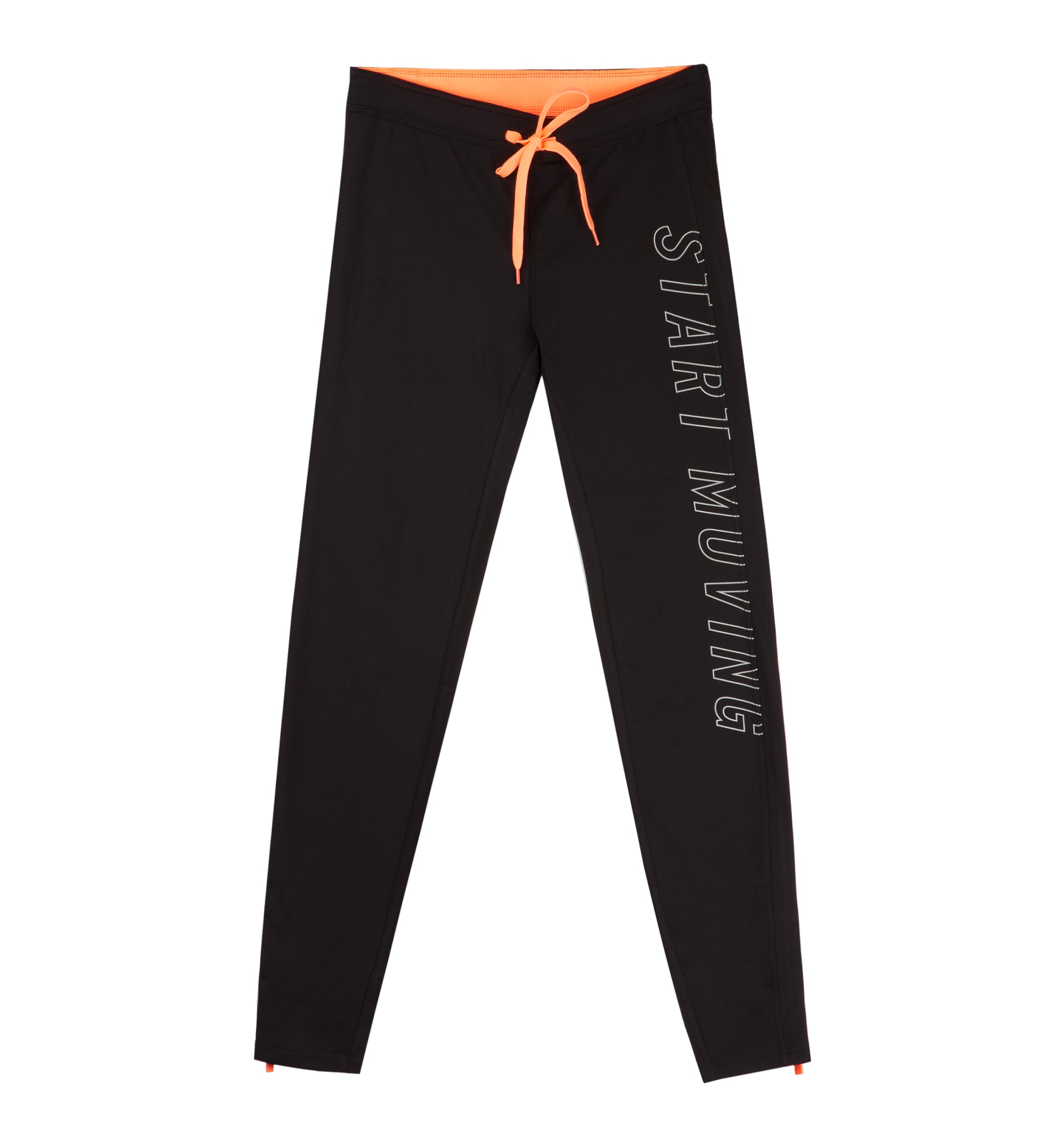 Start Moving NEW CLASSICS - Bershka (6).jpg