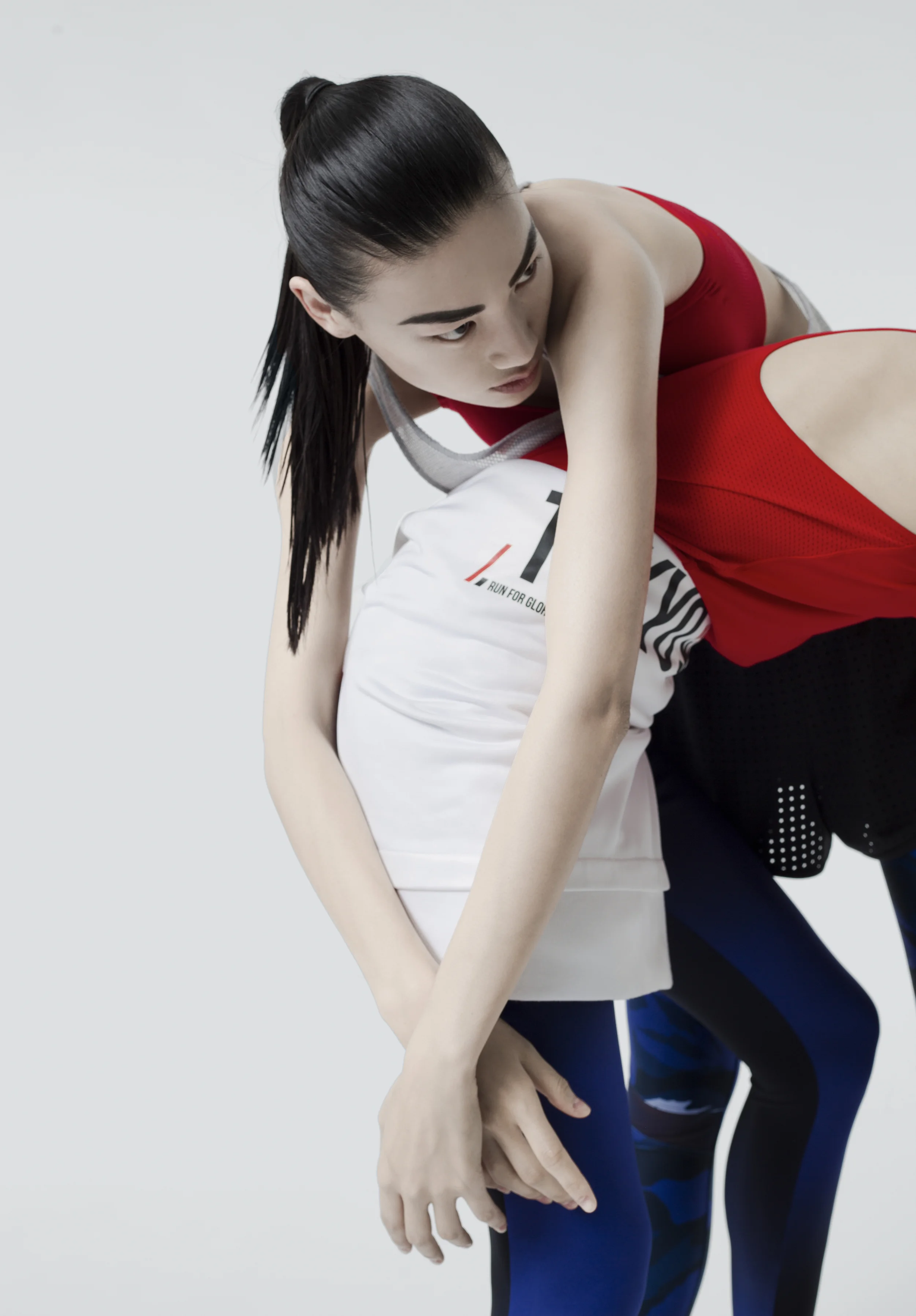 Gymwear Warrior Oysho By Ernesto Artillo  (13).jpg