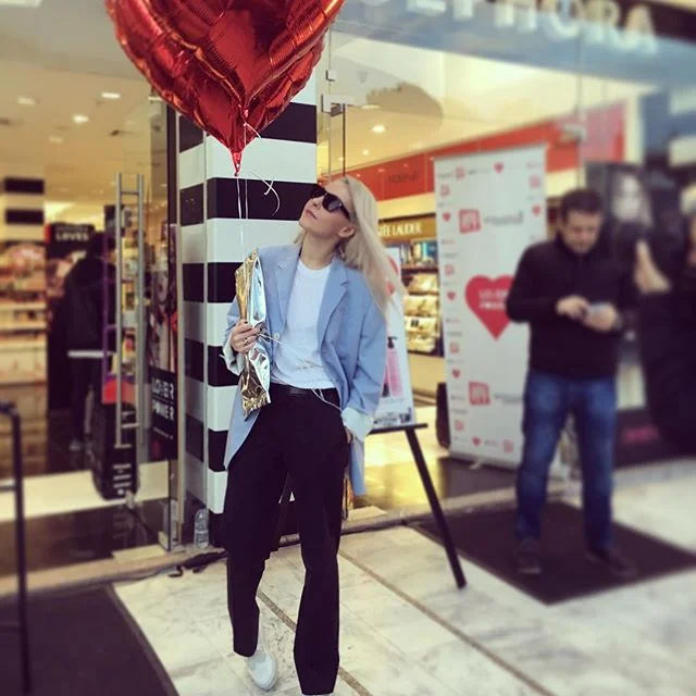Το εντυπωσιακό ανδρόγυνο look της Τάμτα!