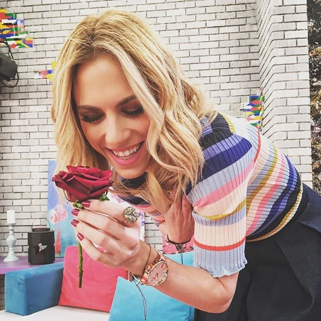 Girly stylish look για την εντυπωσιακή Ντορέττα Παπαδημηρίου!