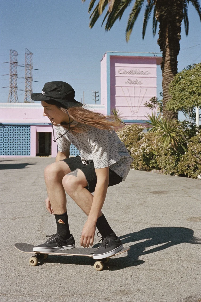  244898-19-034A-035.psd 