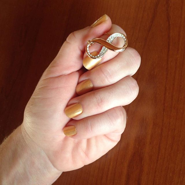 #Happy #March! #Gold #highlights!