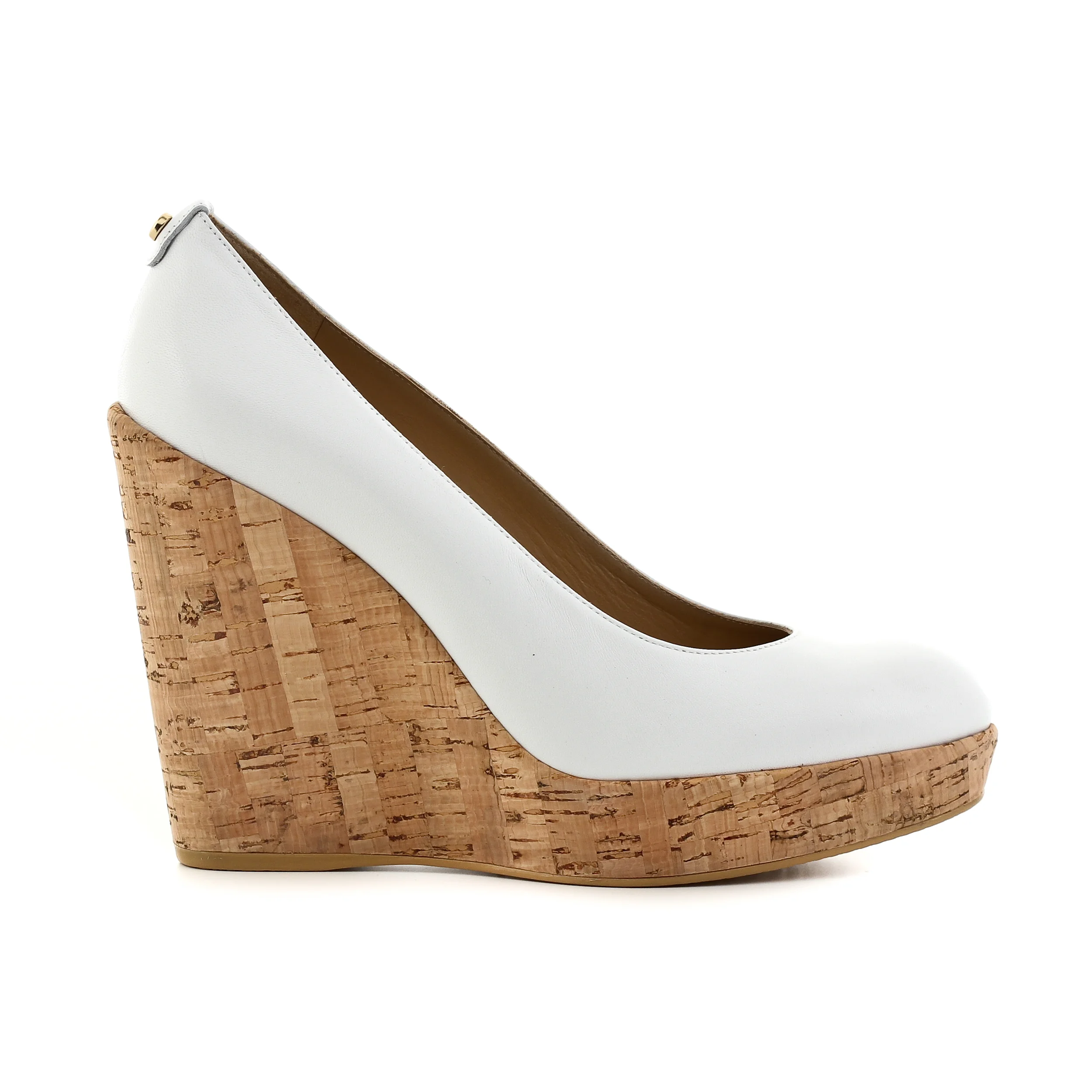 Εντυπωσιάζει η νέα συλλογή Stuart Weitzman για την Άνοιξη/Καλοκαίρι 2016!