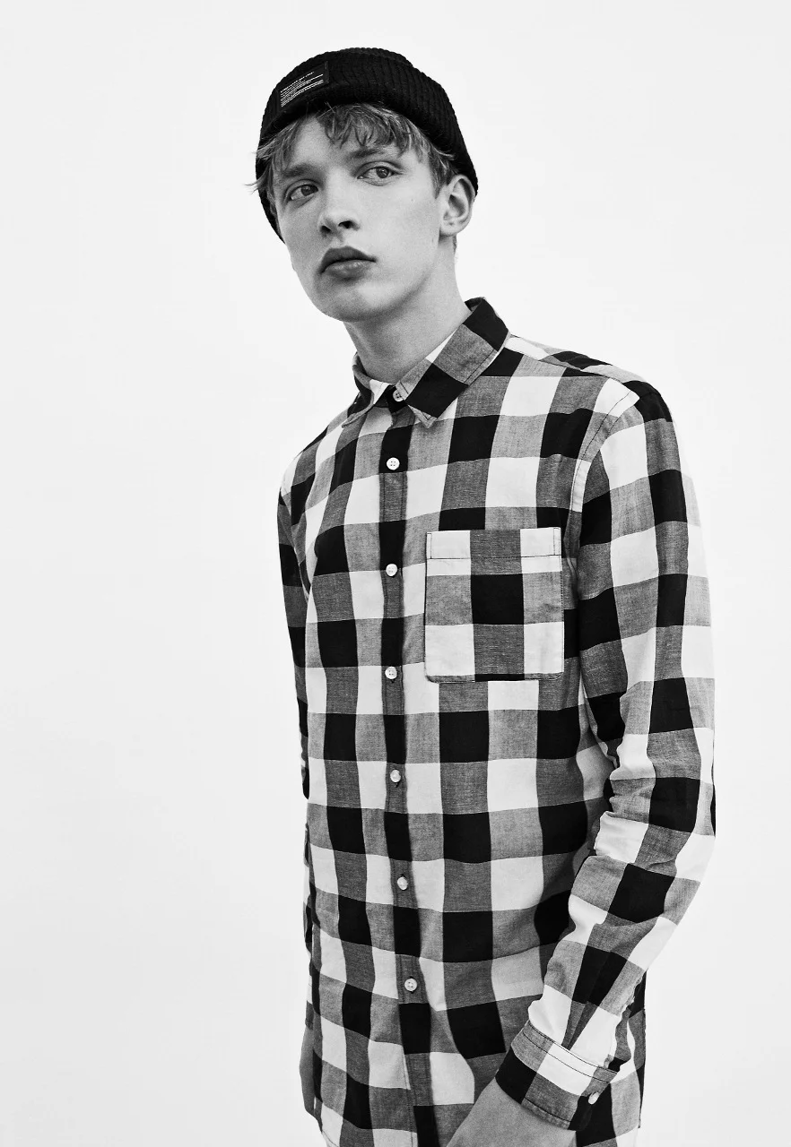 2P6A3175 (882x1280).jpg