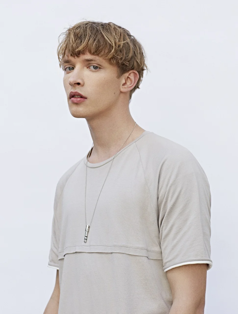 BERSHKA LOOKBOOK MARZO0832 (971x1280).jpg