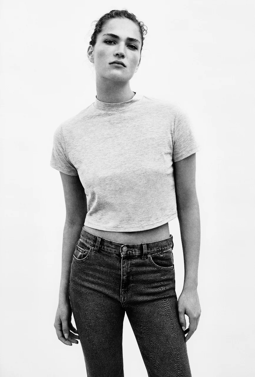 2P6A5348 (866x1280).jpg