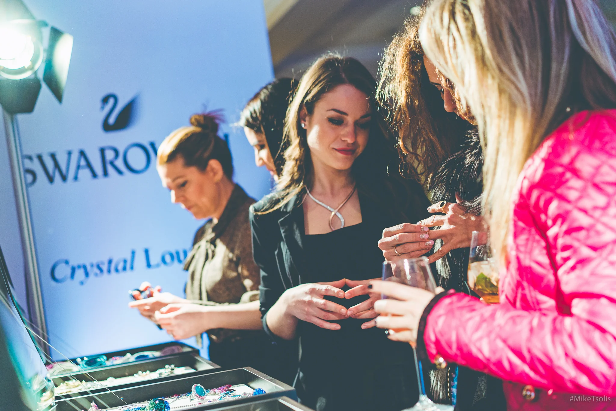 Η SWAROVSKI HELLAS στήριξε την εκδήλωση του FOX Life στο Ecali Club